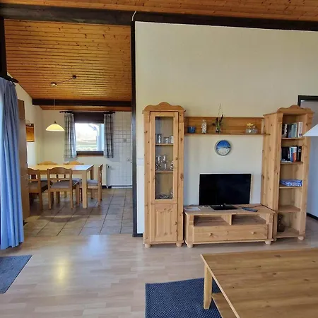 Prázdninový dům B 12 Direkt Am Binnensee- Seeblick By Interhome Grosswurden