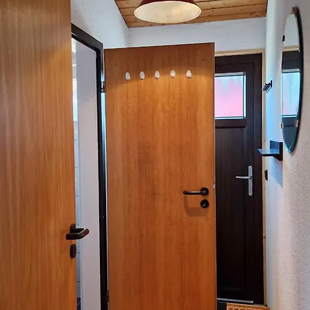 Prázdninový dům B 12 Direkt Am Binnensee- Seeblick By Interhome Grosswurden