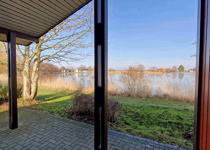 B 12 Direkt Am Binnensee- Seeblick By Interhome Casa vacanze