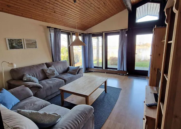 B 12 Direkt Am Binnensee- Seeblick By Interhome