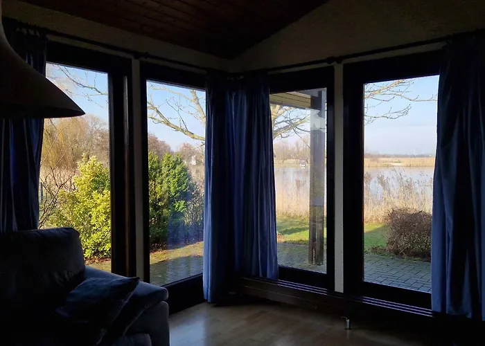 B 12 Direkt Am Binnensee- Seeblick By Interhome Casa vacanze *