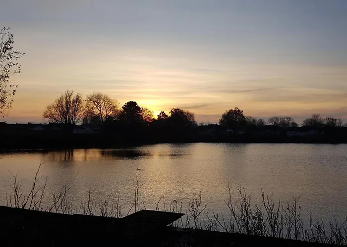 B 12 Direkt Am Binnensee- Seeblick By Interhome